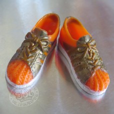 Кроссовки оранжевые